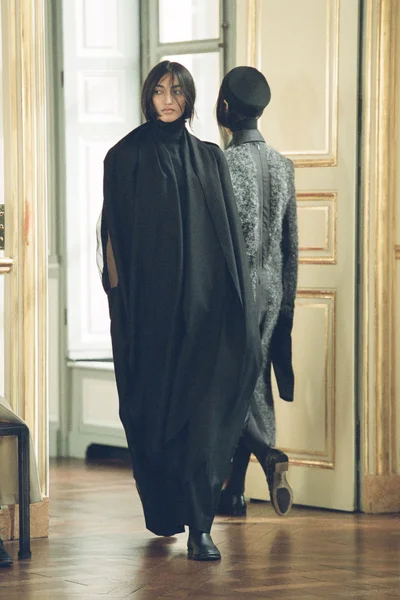Look 28